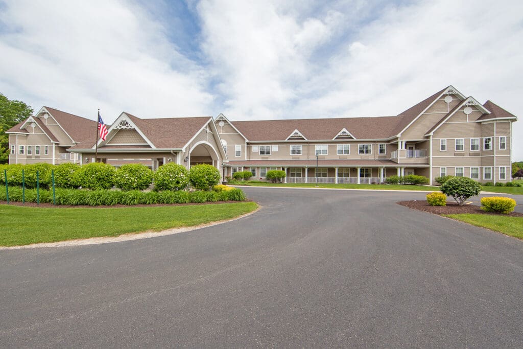 Charter Senior Living Of Pekin Exterior