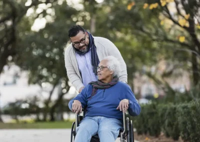 Caring For Aging Parent Checklist | Charter Senior Living